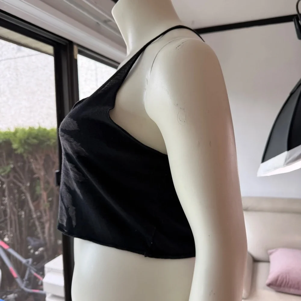 Brandy Melville Black Crop Tank Feather Graphic Grunge Gothcore Cami Boho Y2K OS - Picture 10 of 13